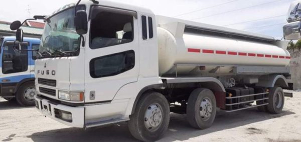 FUSO FUEL TANKER TRUCK - Image 3