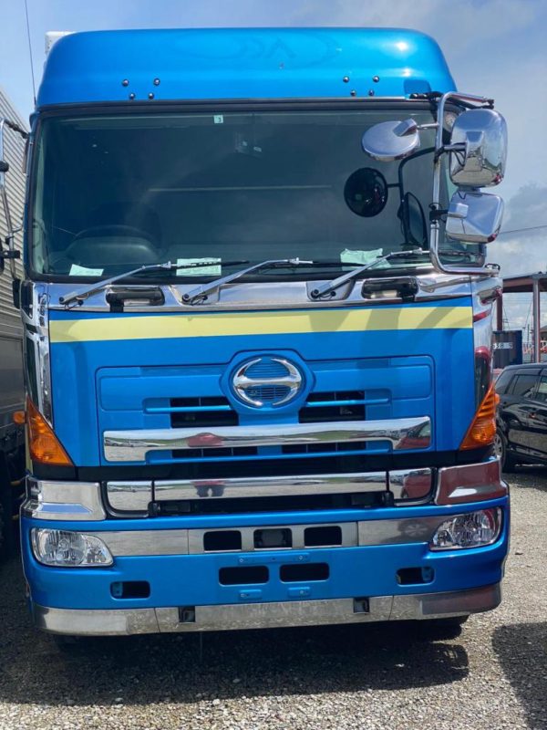 HINO Freezer Truck (-30)