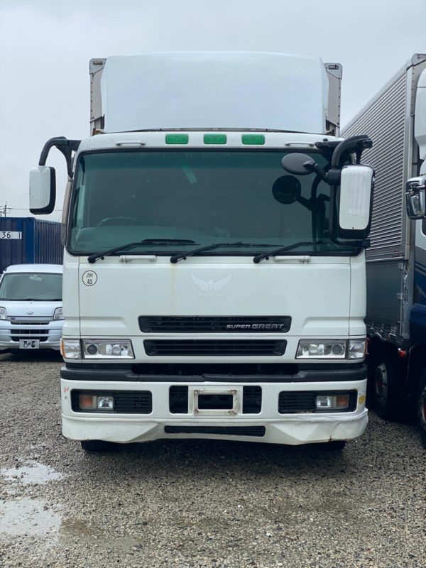FUSO Wing Van