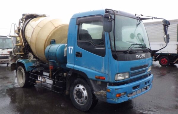 ISUZU FORWARD CONCRETE MIXER
