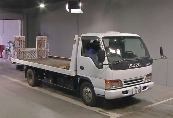 ISUZU Elf Car Loader 16 Feet
