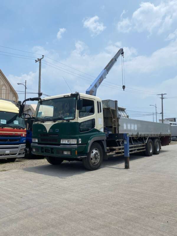 Mitsubishi Fuso Super Grade Boom Truck - Image 5