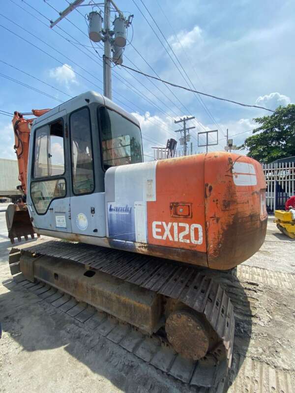 HITACHI EX120 WITH BREKER LINE - Image 4