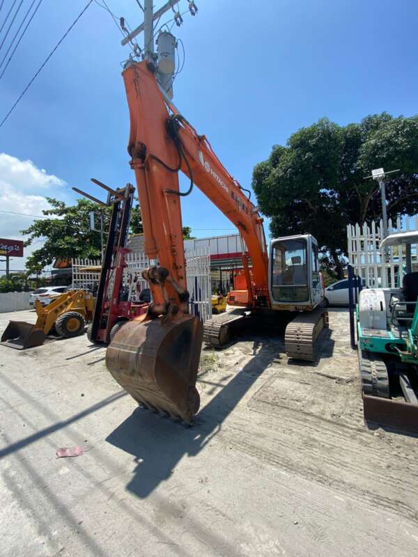 HITACHI EX120 WITH BREKER LINE - Image 2
