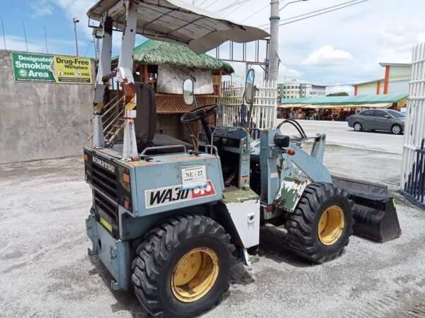 KOMATSU WHEEL LOADER - Image 2