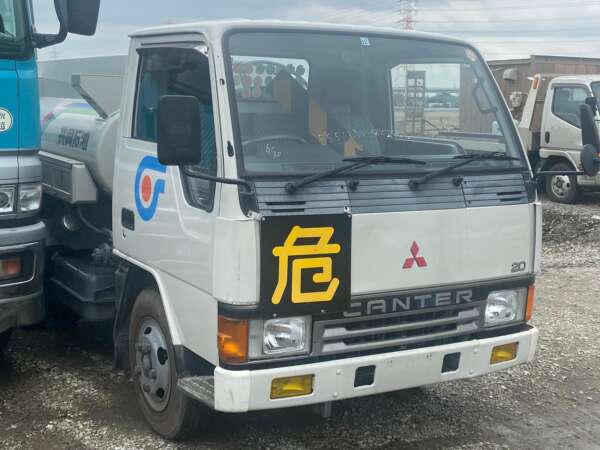 Mitsubishi Canter Full Tank 3KL - Image 2