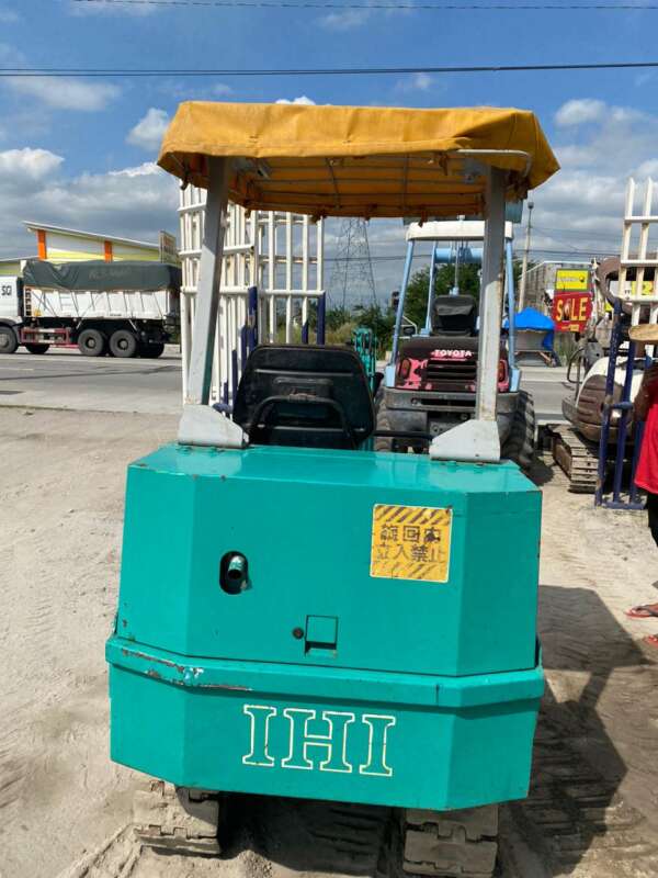 IHI MINI EXCAVATOR - Image 2