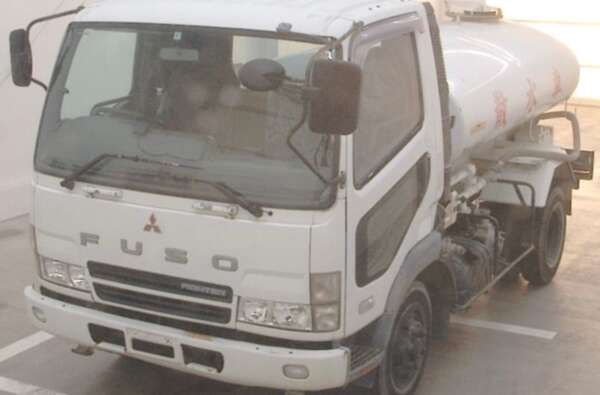 FUSO FIGHTER WATER TANK 4KL