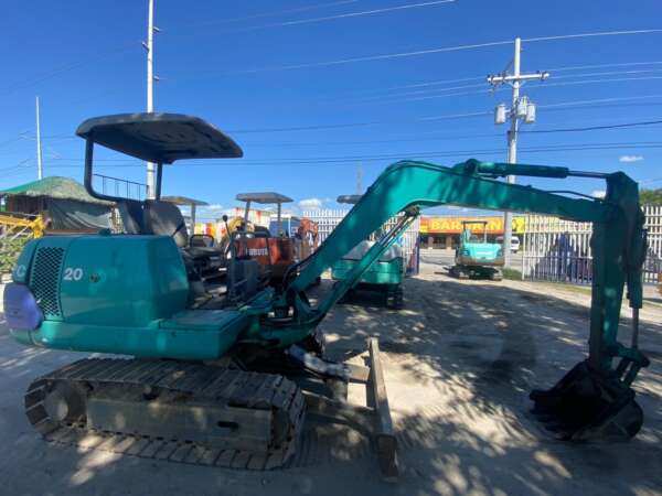 KOMATSU EXCAVATOR - Image 2