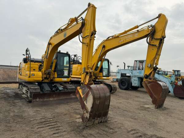 KOMATSU EXCAVATOR PC200-8 - Image 2
