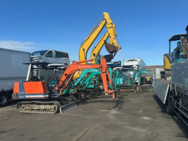 EXCAVATOR