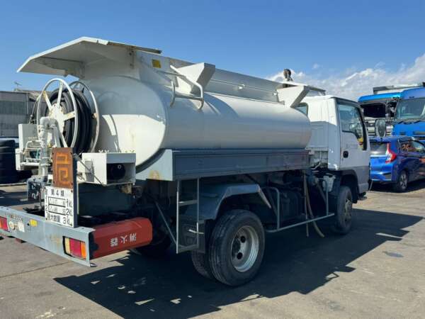 Isuzu ELF FORWARD - Tanker. 3KL DOUBLE Meter (Front / back) - Image 2
