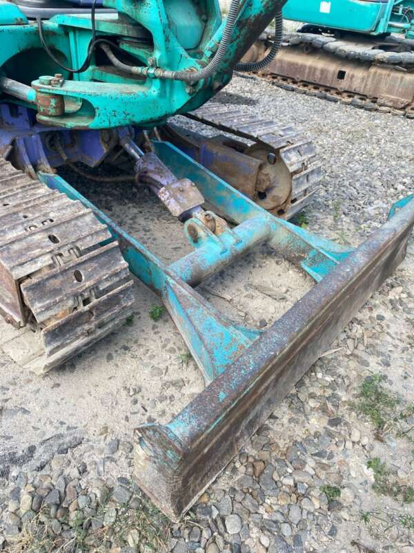 EXCAVATOR KOMATSU PC30 - Image 4