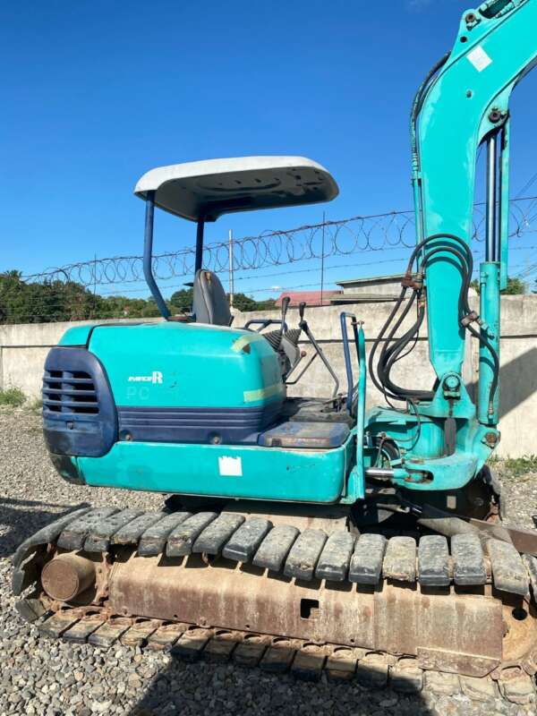 EXCAVATOR KOMATSU PC40R-8 - Image 3