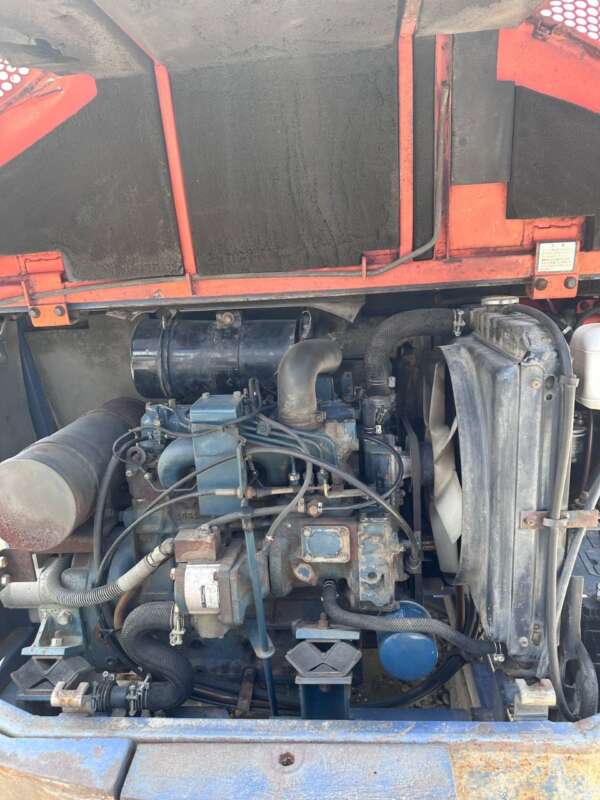 EXCAVATOR HITACHI EX33-19T - Image 8