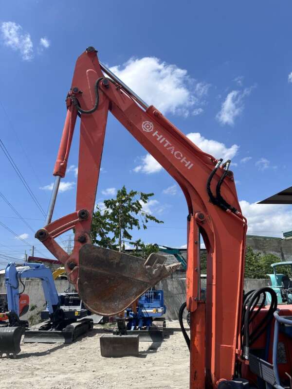 EXCAVATOR HITACHI EX33-19T - Image 11