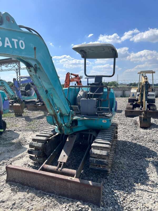 EXCAVATOR KOMATSU PC20-7 - Image 4