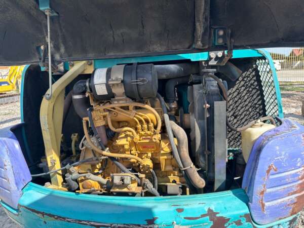 EXCAVATOR KOMATSU PC10-7 - Image 7