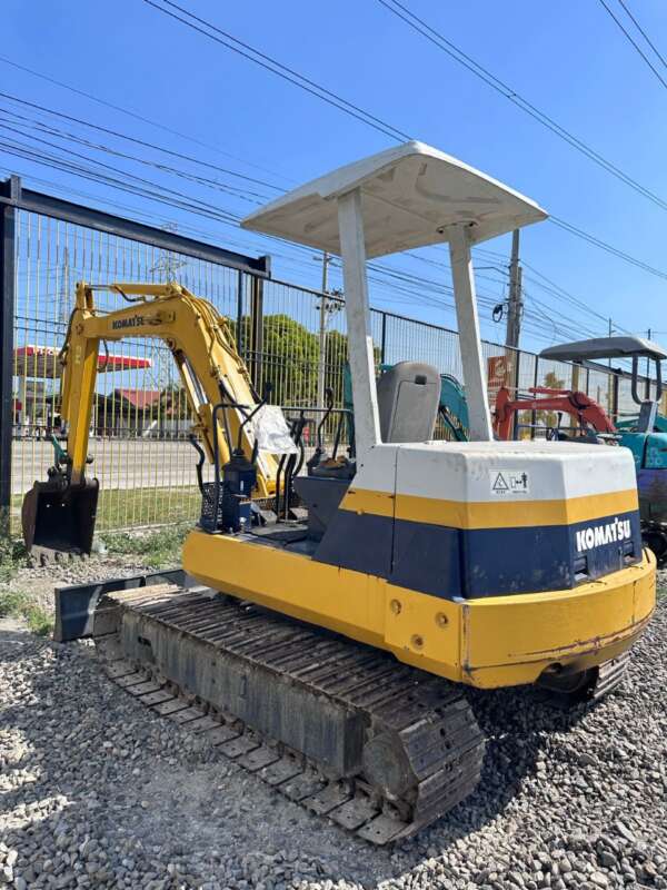 EXCAVATOR KOMATSU PC40-6 - Image 6