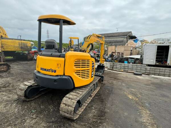 KOMATSU PC 40 MR -2. - Image 7