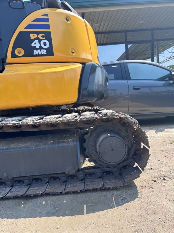 KOMATSU PC 40 MR - Image 5