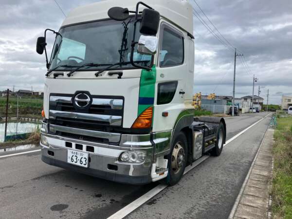 Hino Trailer Head - Image 3