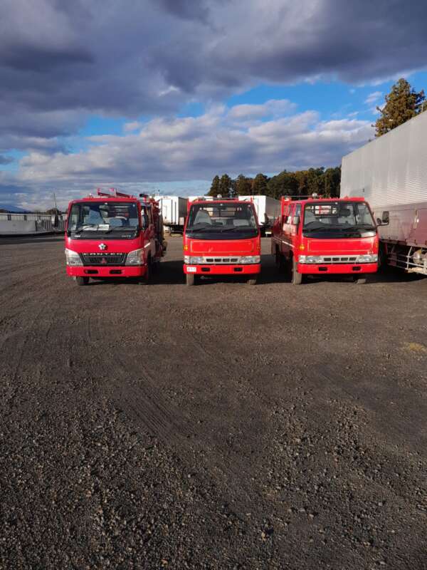 Fire trucks - Image 6