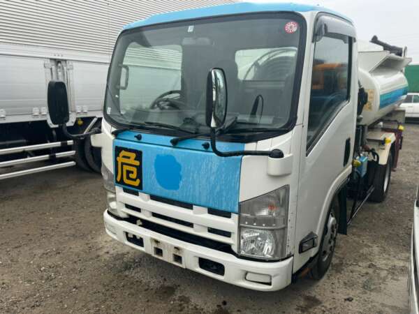 Isuzu ELF 3.6 KL Full Tanker