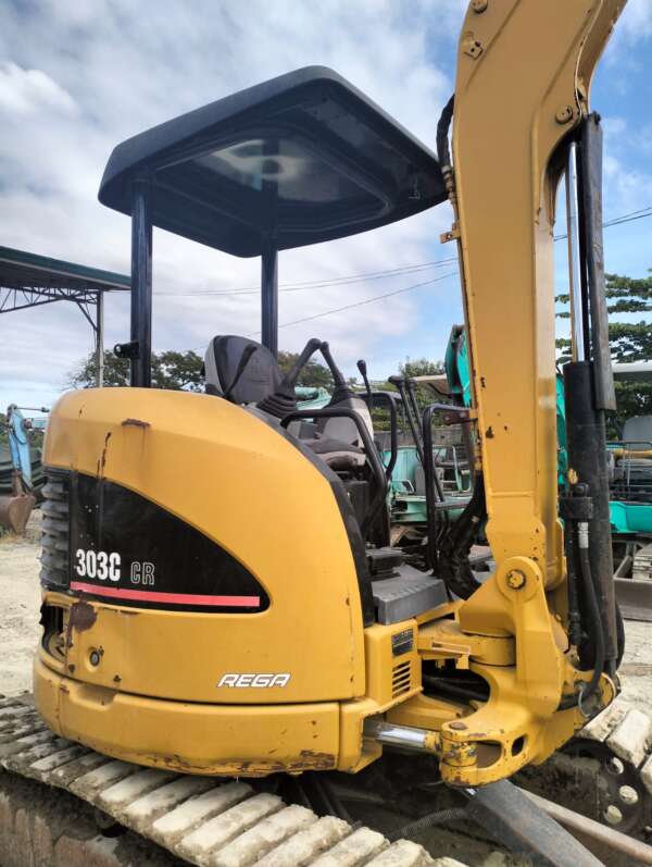 CATERPILLAR EXCAVATOR MODEL - CAT303C - Image 10