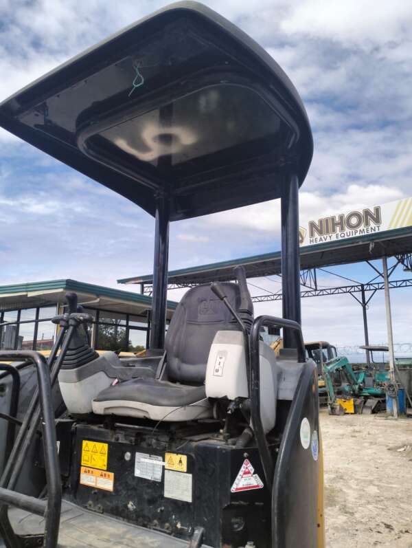 CATERPILLAR EXCAVATOR MODEL - CAT303C - Image 7