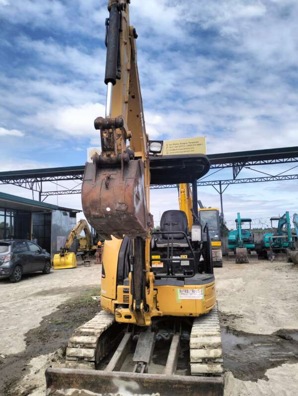CATERPILLAR EXCAVATOR MODEL - CAT303C - Image 6