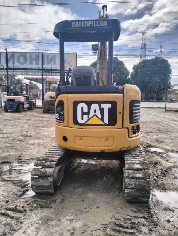 CATERPILLAR EXCAVATOR MODEL - CAT303C - Image 2