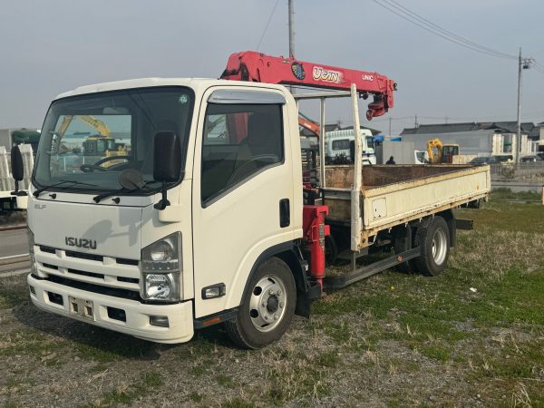 Isuzu ELF Boom Truck - Image 3