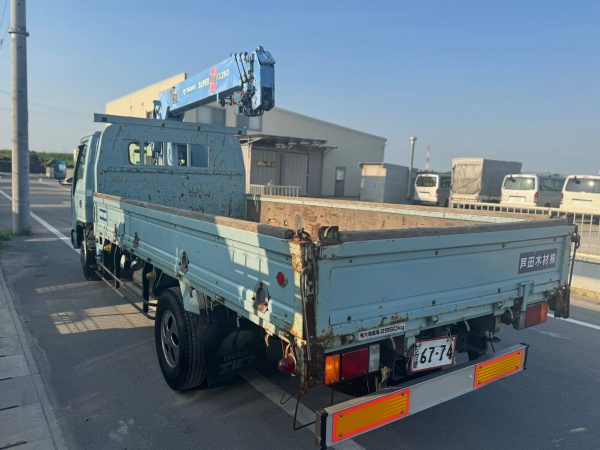 Isuzu Elf Boom Truck - Image 4