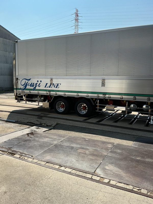 Isuzu GIGA Wing van | Transmission F7 | Engin 6 UZ | Model CYJ77W8 - Image 8