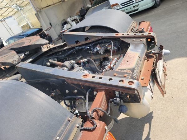 Isuzu GIGA Trailer head | Transmission F7 | Model : EXD52 - Image 2