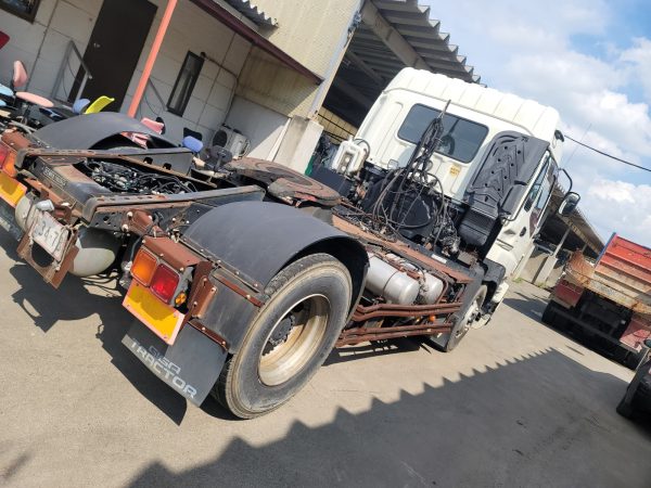Isuzu GIGA Trailer head | Transmission F7 | Model : EXD52 - Image 11